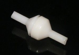 Plastikowy filtr paliwa